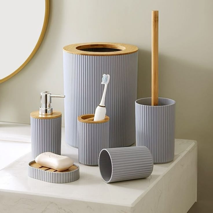 BATHROOM ACCESSORIES